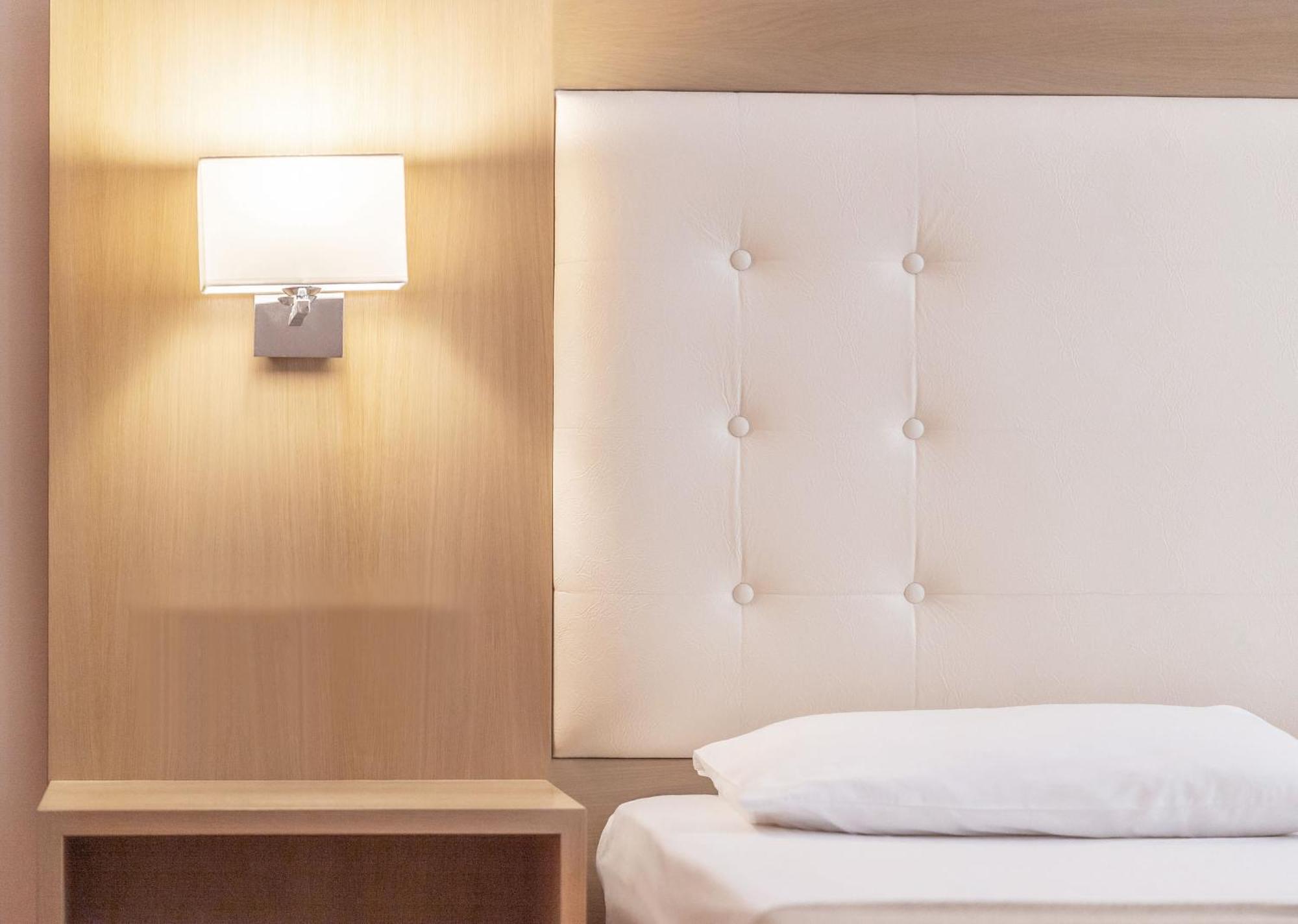 Niver Luxury Suites Lefkáda الغرفة الصورة